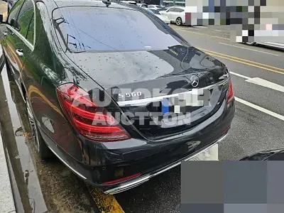 2018, Mercedes-Benz / S 560, 181920 км., gas