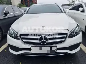 2018, Mercedes-Benz / E 200, VIN: WDDZF4CB1JA412858, 66266 км., gas
