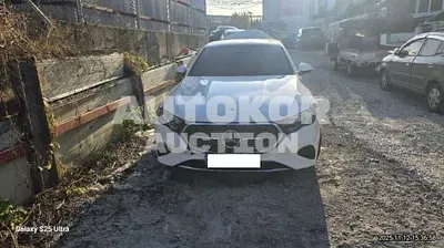 2025, Mercedes-Benz / e200, 10776 км., gas