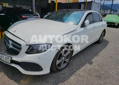 2017, Mercedes-Benz / E 300, VIN: WDDZF4KB6HA074904, 90000 км., gas
