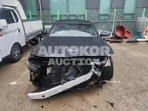2020, Genesis / G90, 55000 км., gas, 3778 куб.см.