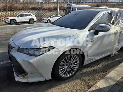 2021, Toyota / Avalon, 54897 км., hybrid