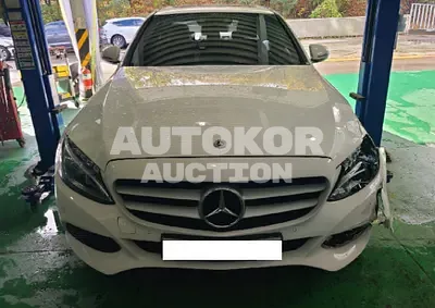 2017, Mercedes-Benz / C 200, VIN: WDDWF4CB1HF584713, 58584 км., gas