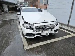 2017, Mercedes-Benz / E 200, 87696 км., gas, 1991 куб.см.