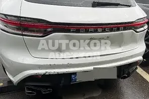 2022, Porsche / Macan, 379 км., gas