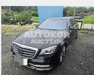 2019, Mercedes-Benz / S 560, 200003 км., gas, 3982 куб.см.