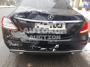 2018, Mercedes-Benz / E 200, gas