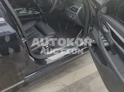 2019, BMW / 740, VIN: WBA7E410XKGV69421, 67728 км., gas