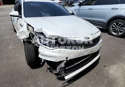 2017, Kia / K5, VIN: KNAGT416BHA159532, 129143 км., lpg