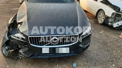 2020, Volvo / S60, VIN: 7JRZ5102DLG039692, 72192 км., gas