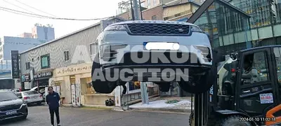 2021, Land Rover / Range Rover, VIN: SALYA2BU3MA318408, 31072 км., gas