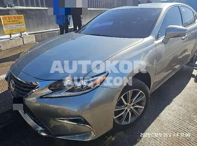 2017, Lexus / ES 300, 182120 км., hybrid