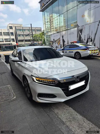 2018, Honda / Accord, VIN: 1HGCV1650JA511224, 80851 км., gas, 1498 куб.см.