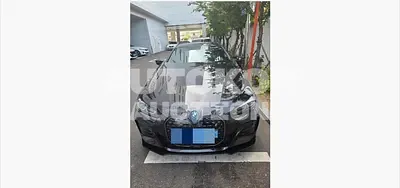 2022, BMW / i4, 27023 км., electric, 211 куб.см.