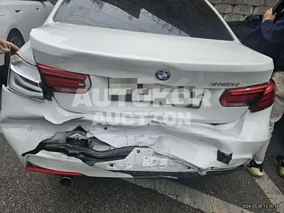 2016, BMW / 320i, 128247 км., gas