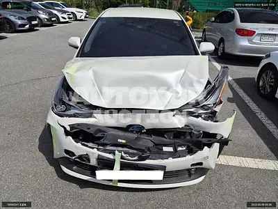 2020, Toyota / Prius, VIN: JTDKARFUXL3125031, 64246 км., hybrid