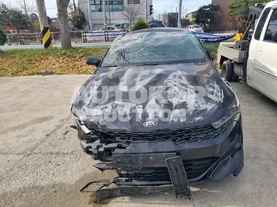 2020, BMW / B5, 112131 км., gas