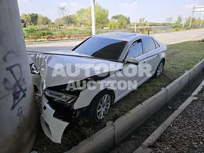 2016, Audi / A4, VIN: WAUZZZF48GA071055, 86584 км., gas