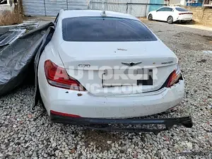 2019, Genesis / G70, 1 км., gas
