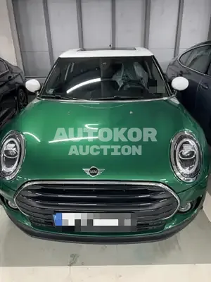 2021, MINI / Clubman, VIN: WMWXJ310XM2N88640, 36544 км., gas