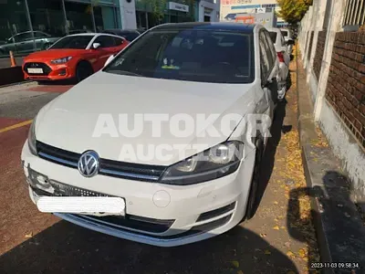2015, Volkswagen / Golf, VIN: WVWZZZAUZFW064258, 220399 км., diesel