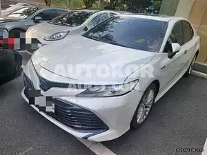 2017, Toyota / Camry, 220000 км., hybrid