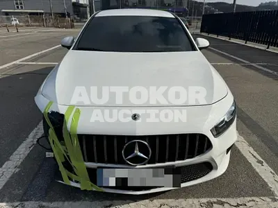 2021, Mercedes-Benz / A 220, 25618 км., gas