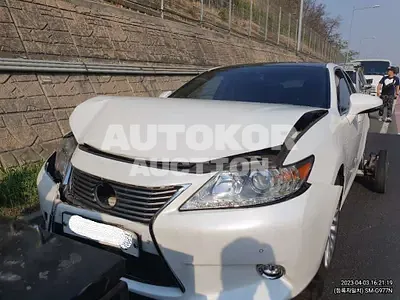2015, Lexus / ES 350, VIN: JTHBK1GG8F2192615, gas
