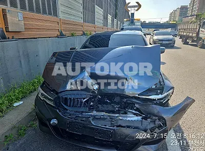 2022, BMW / 320i, VIN: WBA5X5102NFM03009, gas