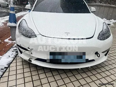 2022, Tesla / Model 3, 103984 км., electric