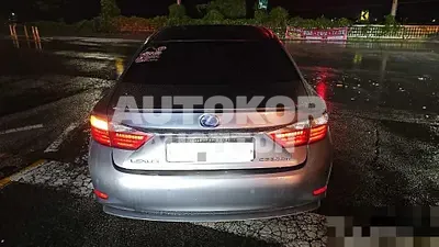 2015, Lexus / ES 300, 83557 км., hybrid