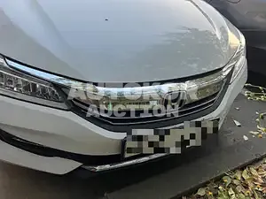 2017, Honda / Accord, VIN: 1HGCR2680HA512558, 57176 км., gas