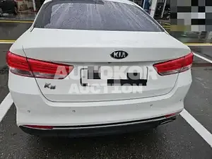2015, Kia / K5, VIN: KNAGX411BGA019019, 81015 км., gas
