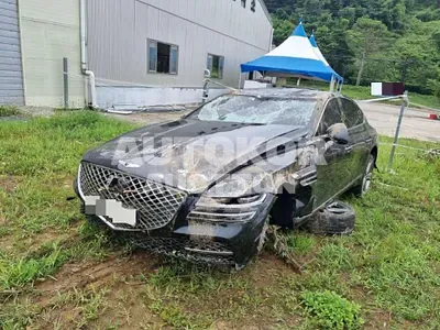 2020, Genesis / G80, 127072 км., gas, 2500 куб.см.