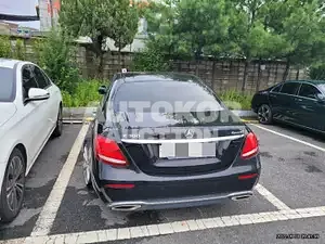 2017, Mercedes-Benz / E 300, VIN: WDDZF4KB9HA206036, 81729 км., gas