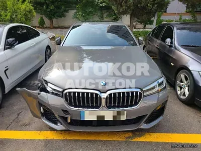 2022, BMW / 520, 26460 км., gas