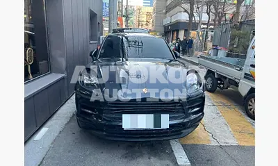 2019, Porsche / Macan, VIN: WP1AA2956KLB19165, 68527 км., gas, 1984 куб.см.
