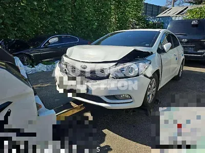 2015, BMW / Z1, 117775 км., gas, 1600 куб.см.