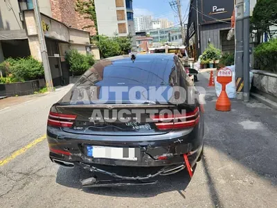 2023, Genesis / G80, 45436 км., gas, 2497 куб.см.