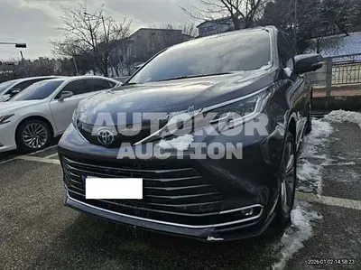 2025, Toyota / sienna hybrid, 100 км., hybrid