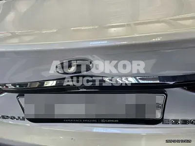 2019, Lexus / es300h, 81459 км., hybrid