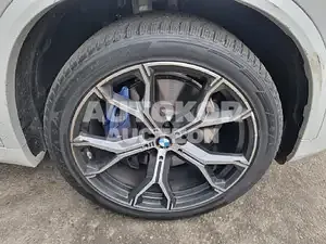 2022, BMW / 540, unknown
