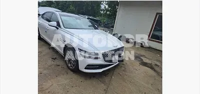 2023, Genesis / G80, 6458 км., gas, 2497 куб.см.