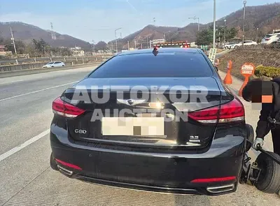 2018, Genesis / G80, gas