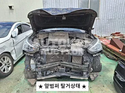 2017, Hyundai / Santa FE, VIN: KMHSW81UDJU779397, 323491 км., diesel, 1995 куб.см.