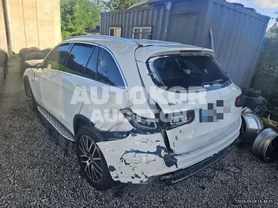 2021, Mercedes-Benz / glc300 e, 77000 км., hybrid