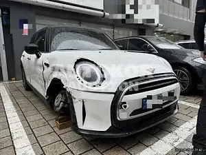 2023, MINI / Cooper, 10360 км., gas