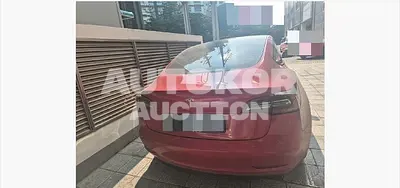 2021, Tesla / Model 3, 58478 км., electric, 158 куб.см.