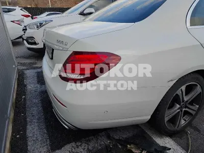 2019, Mercedes-Benz / E 300, VIN: WDDZF4JB7KA604662, 105101 км., gas