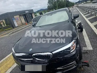 2019, BMW / 520, 72705 км., gas, 1998 куб.см.
